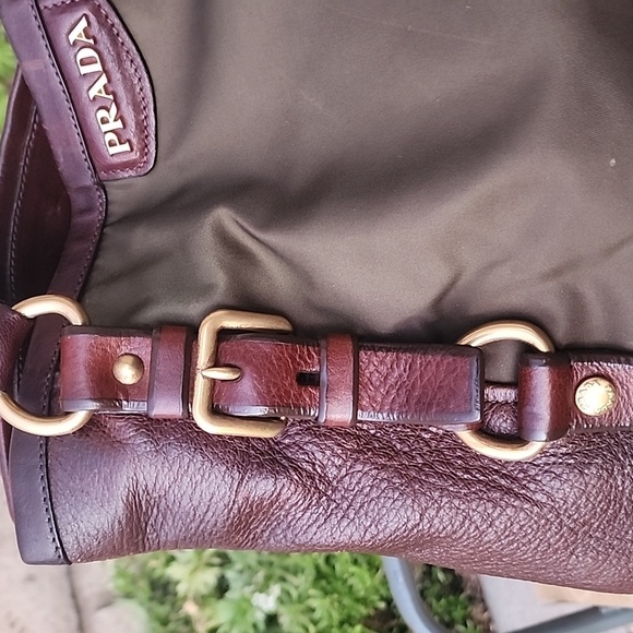 Prada Milano Green Nylon and Brown Leather Hobo Shoulder Bag with Gold hardware - Picture 6 of 16